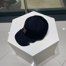 Louis Vuitton Caps